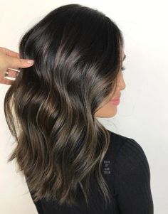 Unforgettable Ash Blonde Hairstyles to Inspire You #hair #newandnow #followme Balayage Caramel, Black Hair Balayage, Color Highlights, Hair Affair, Trendy Hair Color