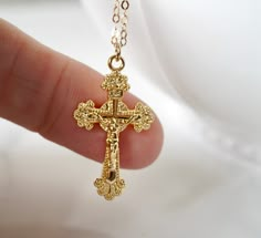 "18k Gold Filled Ornate Cross Crucifix Pendant Jesus Christ Catholic Rosary Charm Layer Necklace Hoop Earring Jewelry Making -Details  Cross - 30 mm x 18 mm, Gold Filled Chain - 14kt Gold Filled, Link or Beaded Satellite Chain Length - 14-30\" *The satellite beaded chain is shown in the last photo, the other photos show the link chain -How to Order  Please select the length and chain choice from the drop down menu The standard length is normally 18\". For multiple necklace purchases please send us a quick email for pricing and availability -Questions  Remember photos can make pieces look larger or smaller in photos, please see the description for exact details All of our jewelry comes gift packaged.  To reduce unnecessary packing, each order comes with one gift box only.  Our pieces are ha Vintage Cross Necklace, Ornate Cross, Jesus Necklace, Crucifix Necklace, Catholic Rosary, Gold Cross Necklace, Jewelry Accessories Ideas, Jesus Christus, Layer Necklace