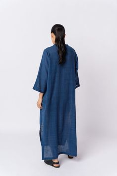 A versatile and comfortable indigo tunic dress crafted from airy handwoven cotton fabric by talented Indian artisans. This soft and easy-to-wear piece is perfect for casual outings, providing both comfort and style. The indigo color adds a touch of earthiness, embodying everyday luxury and the pleasure of feeling at ease. Indigo Dress, Long Tunic, Everyday Luxuries, Casual Wardrobe, Tunic Dress, Everyday Look, Dress Making, Cool Style, Cotton Fabric