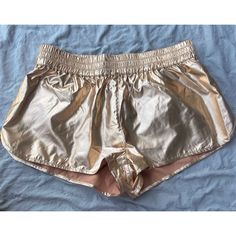 Nwt Metallic Shorts H&M Size 8 Rose Gold Metallic Shorts, Gold Shorts, Shiny Fabric, H&m Shorts, Rose Gold Color, Gold Color, Rose Gold, Size Medium, Womens Shorts