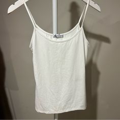 Zara White Spaghetti Strap Tank Top Nwot Size Medium Nwot Tank Top White Has Stretch Seamless Collection White Tank Top Spaghetti Straps, Spagetti Tops, White Spaghetti Strap Top, Spaghetti Strap Shirt, White Spaghetti, White Spaghetti Strap, Strap Tank Top, Xmas List, Tank Top White