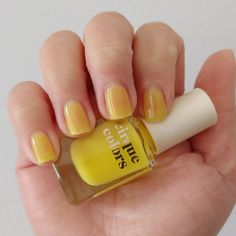 Catherine | Beauty Reviewer on Instagram: “@cirquecolors Citron Jelly Base coat: #orly bonder base coat Top coat: #essie Gel Setter Top Coat Notes: - Lemon yellow jelly nail…” Essie Gel Setter Top Coat, Essie Gel