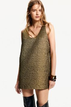 Short  sleeveless dress in jacquard-weave fabric with shimmery metallic threads. Scoop neck  darts at bust  and a straight-cut hem. Satin lining. Weave Dress, Cardigan Sweater Jacket, Maternity Swimwear, Charli Xcx, H&m Women, Woven Dress, Jacquard Weave, Maternity Wear, Gold Dress