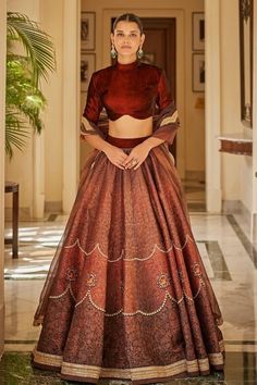 Lehenga For Winter, Lehenga Designs Embroidery, Blouse For Lengha, Velvet High Neck Blouse, High Neck Blouse Designs For Lehenga, Blouses On Lehenga, Lehenga Blouse Designs Velvet, Indian Groom Sister Outfit, Brocade Lehenga Blouse Designs