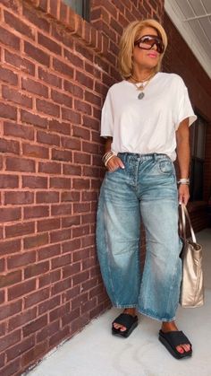 Jeans Street Style, Jeans Outfit Summer, All Jeans, Over 50 Womens Fashion, Lucky You