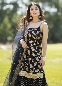 Tania Punjabi Actress, Twinkle Dress, Short Dresses Tight, Gown Party Wear, Punjabi Fashion, Punjabi Outfits, Fancy Dresses Long, Trendy Dress Outfits, Beautiful Dress Designs