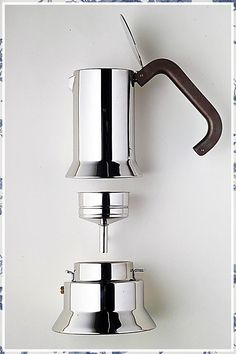 Cold Brew Coffee Makers - Are you prepared to find your solution? Click to fulfill your desires. Best Cold Brew Coffee, Pour Over Coffee Maker, Cold Brew Coffee Maker, Coffee Brewer, Coffee Makers, Pour Over Coffee