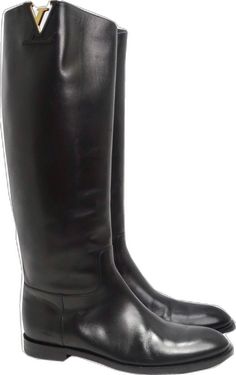 Luxury Calf Leather Knee-high Boots For Business, Luxury Business Knee-high Boots With Round Toe, Luxury Knee-high Boots With Round Toe For Business, Luxury Round Toe Knee-high Boots For Business, Classic Knee-high Boots With Round Toe For Formal Occasions, Classic Round Toe Knee-high Boots For Formal Occasions, Elegant Knee-high Riding Boots, Classic Knee-high Boots For Business, Luxury Calf Leather Riding Boots