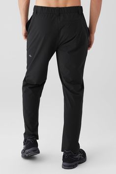 Change of plans? No need to change the fit. Take the Co-Op Cropped Tech Trouser from gym to street or day to night — with street-ready details like a button and zip-fly closure, elevated seams, belt loops for a secure fit, and a bottom tapper for an elevated finish. A cropped fit is clutch for showing off your sneaker game. Street-ready & tech-equipped tailored trouser pant Secure, invisible zippered pockets Designed & uniquely fit for every size Wear-tested by our in-house team for the perfect Womens Onesie, Tank Top Bras, Womens Capris, Trouser Pants, Bra Women, Mens Bottom, Crop Tops Women, Long Sleeve Crop Top, Bra Tops