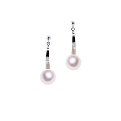 K14WG　7.5㎜　デザインピアス - Tensei Pearl Online Store　天成真珠　公式通販ショップ Modern White Pearl Earrings For Anniversary, Modern White Round Pearl Earrings, Modern White Pearl Earrings, Modern White Single Pearl Earring, Modern White Akoya Pearl Earrings, Classic White Clip-on Pearl Earrings, Modern White Dangle Pearl Earrings, Modern White Pearl Earrings For Formal Occasions, Modern White Pierced Pearl Earrings