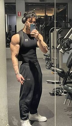 #health, #wellness, #fitness, #selfcare Gym Goals, Gym Fits, Mens Casual Dress Outfits, Gym Outfits