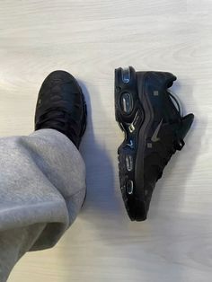 Asap Rocky Outfits, Sneakerhead Room, Shoes For School, Shoe Wishlist, Boys Fits, Concept Clothing