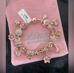 Pink Charm Bracelet Pandora, Rose Gold Watch With Bracelets, Rose Gold Charm Bracelet, Pink And Silver Pandora Bracelet, Pandora Pink Bracelet, Cute Girly Stuff, Pandora Bracelet Rose Gold, Rose Gold Pandora Bracelet, Pink Pandora Bracelet