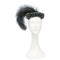 Black And White Swan, 1950s Hats, Swan Party, Historical Hats, Hat Fascinator, Ladies Hats, Women Hats, Feather Hat, Cocktail Hat