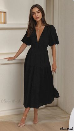 Olivia Mark - Sleeveless A-Line Cocktail Dress with Waist Gathering in Solid Color Black Church Outfit, Gathered Maxi Dress, Petite Dresses Casual, A Line Cocktail Dress, Dark Dress, Swimwear Dress, Midi Dress Casual, Jacquard Dress, Pleated Midi Dress