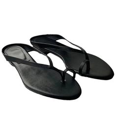 TAVIMART - Round Toe Flip Flops For Women Solid Color Black Red Low Heel Slingback Concise Female Shoes Fashion Designer Brand Outdoor Shoe Summer Black Round Toe Slingback Pumps, Black Pointed Toe Sandals, Black Pointed Toe Slingback Sandals For Summer, Black Open Toe Slingback Pumps For Summer, Black Pointed Toe Slingback Sandals, Black Slingback Sandals For Summer Evenings, Black Slingback Sandals For Evening Summer Events, Black Open Toe Slingback Pumps For Spring, Black Synthetic Flat Heel Slingback Sandals