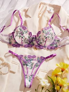 Sleepwear Fashion, Lounge Outfit, Bra And Panty Sets, Sleepwear Women, Lace Bra, Stylish Accessories