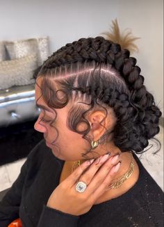 Butterfly Crown Braid, Braids Up In A Bun, Diff Hairstyles, Braided Extensions, Butterfly Braids, Protective Style Braids, Cornrows Hairstyles, Exotic Hairstyles