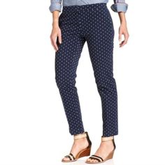 Tommy Hilfiger Polka Dot Navy Straight Leg Pants Women’s Size 2 Women’s Size 2 98% Cotton, 2% Spandex Made In Vietnam Machine Washable Approximate Measurements (Flat Lay): Length: 36.5 In. Waist: 26 In. Inseam: 28.5 In. Front Rise: 8 In. Back Rise: 14 In. Condition: New With Tags Features: Polka Dot Textured Fabric Front Pockets; Back Slash Pockets Belt Loops Straight Leg Reasonable Offers Welcome Feel Free To Contact Us About Any Questions Regarding Item B-14 Casual Mid-rise Bottoms By Tommy Hilfiger, Spring Polka Dot Cotton Pants, Tommy Hilfiger Blue Straight Leg Bottoms, Tommy Hilfiger Spring Trousers, Casual Polka Dot Cotton Bottoms, Polka Dot Cotton Bottoms With Pockets, Tommy Hilfiger Fitted Tapered Leg Bottoms, Tommy Hilfiger Straight Leg Spring Pants, Spring Tommy Hilfiger Pants With Pockets