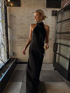 wedding guest looks | wedding guest outfit | wedding guest dress | wedding guest inspo | dress inspo | guest dress | elegant dress | wedding guest fashion Wedding Guest Fashion, Mumu Wedding, Outfit Wedding, Outfit Wedding Guest, Dress Wedding Guest, Wedding Guest Looks, Maxi Dress Black, Dress Inspo, Guest Dress