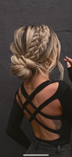 Beautiful Prom Hairstyles, Long Thick Hair Updos Bridesmaid, Thick Hair Prom Hairstyles, Up Do Hair For Wedding, Prom Updos For Long Hair Braided, Updo For Bridesmaid Long Hair, Wedding Hairstyles From The Front View, 2024 Formal Hair, Cute Hoco Updos