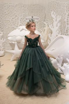 Emerald Green Flower Girl Dress, Green Flower Girl Dresses, Emerald Green Lace, Weddings Dresses, Wedding Party Bridesmaid, Robes D'occasion, Rose Tyler, Kids Gown, Bridesmaid Party