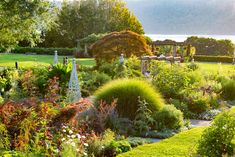 Home - Wave Hill Garden Rooms, Public Garden, Hudson River, Cultural Center, Greenhouses, Garden Room, Bronx