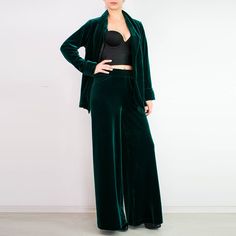 Green Wide Leg Pants For Evening, Green Wide Leg Pants For Fall, Green Wide Leg Pants For Loungewear, Green Wide Leg Pants For Loungewear In Fall, Green Wide Leg Pants For Fall Loungewear, Green Wide-leg Pants For Evening, Green High-waisted Wide Leg Pants For Fall, Chic Green Wide Leg Pants For Loungewear, Green Wide Leg Full Length Pants For Party