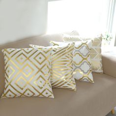 18inch White/Gold Foil Geometric Print Throw Pillow Covers, Velvet Square Sofa Cushion Covers White And Gold Throw Pillows, White And Gold Pillows, Gold Pillow Covers, Gold Pillow, Folding Chair Covers, Square Sofa, Chair Couch, Geometric Pillow Covers, Foil Design