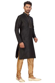 Product Features: Top Color: Black Bottom Color: Gold Work: Embroidered Top Fabric: Art Silk Bottom Fabric: Art Silk Pack Of: 1 Kurta : 1 Churidar Occasion: Partywear Disclaimer: There will be slight difference in digital to actual image Traditional Festive Kurta With Embroidery, Traditional Long Sleeve Wear With Embroidery, Festive Fitted Traditional Wear With Embroidery, Elegant Black Kurta For Celebration, Black Straight Kurta For Winter, Formal Black Kurta With Floral Embroidery, Black Straight Kurta For Party, Black Traditional Wear With Intricate Embroidery, Black Fitted Traditional Wear With Intricate Embroidery