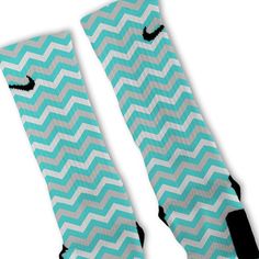 Chevron Tiffany Blue Customized Nike Elite Socks on www.FreshElites.com Blue Nikes, Nike Stuff, Jordans Nike, Nike Elite Socks, Nike Outlet, Shoes And Socks, Nike Socks, Basketball Socks