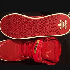 High Tops Shoes Adidas, Red Adidas, Mens Shoes Sneakers, Adidas Shoes, Adidas Men, High Tops, Men's Shoes, Shoes Sneakers, Man Shop