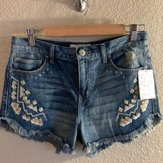 Nwt Brand New Free People Shorts. Gorgeous Detail. Distressed Jean Shorts. Silver Stitching In Embroidery Deco. Smoke Home. Please Message Me With Any Questions. Embroidered Mid-rise Summer Pants, Embroidered Mid-rise Pants For Summer, Summer Mid-rise Pants With Floral Embroidery, Mid-rise Pants With Floral Embroidery For Summer, Mid-rise Floral Embroidery Summer Pants, Embroidered High Rise Blue Bottoms, Embroidered Mid-rise Medium Wash Bottoms, Medium Wash Embroidered Mid-rise Bottoms, Summer Embroidered Medium Wash Bottoms