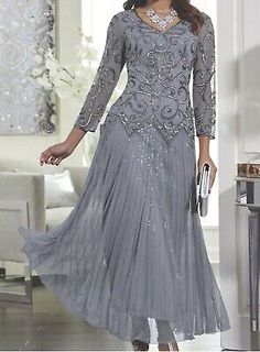 Vestidos Color Vino, Mother Of The Bride Fashion, Mother Of The Bride Dresses Long, Cheap Maxi Dresses, Mother Of Groom Dresses, Bride Gowns, Maxi Dress Online, Beaded Gown, Maxi Robes