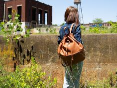 Large Leather Backpack Izzy Italian - Brown - olpr. Luxury Backpack, Working Professional, Mountain Backpack, Bradley Mountain, Natural Leather, Italian Leather, Real Leather, Leather Backpack, Camera Bag