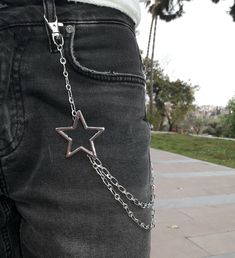 Metal Punk Rock Layered Chain Keychains For Men Women Waist Key Chain Wallet Jeans Hip-hop Pants Belt Chains Jewelry Accessories Material: Steel  Size: first chain : 30 CM          last chain : 40 CM         with star : 50 CM Due to the light and screen difference, the item's color may be slightly different from the pictures. Please understand. Make sure you don't mind before you bid. Please allow 10-20mm differences due to manual measurement Estimated time of delivery will also take about 21 to Star Jeans Men, Belts With Chains, Star Belt Chain, Belt Loop Accessories, Chain Accessories Grunge, Cool Men Jewelry, Punk Rock Accessories, Metal Belt Chain, Jean Chains Aesthetic