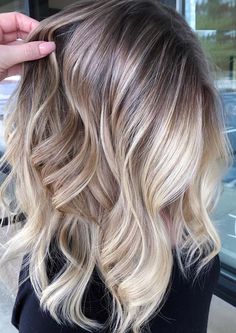 Rarest Hair Color, Medium Brown Hair Color, Easy Hair Color, Blonde Balayage Hair, Cheveux Oranges, 2 Hair Color, Balayage Blond, Blond Balayage, Silver Hair Color