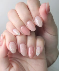 Oval Cateye Nails, Milky Color Nails, Gel Nails Elegant, Softgel Nails, Barbie Nails Design, Pink Barbie Nails, Almond Nail Ideas, Barbie Nails, Milky Pink