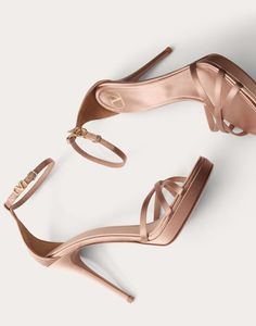 Valentino Garavani Eveninglam platform sandal in satin - Adjustable ankle strap with personalised VLogo Signature buckle in light gold finish - Heel height: 120 mm / 4.7 in. with 15 mm / 0.6 in. platform - Made in Italy Elegant Gold Platform Sandals, Gold Elegant Platform Sandals, Luxury Rose Gold Open Toe Sandals, Luxury Rose Gold High Heels, Elegant Rose Gold Ankle Strap Heels, Rose Gold Ankle Strap Heels For Evening, Elegant Rose Gold Open Heel Heels, Elegant Rose Gold Open Toe Heels, Rose Gold Open Heel Evening Heels