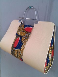 Found on Bing from www.pinterest.com Ankara Design, Pillows Ideas, Handbag Making, Ankara Designs, Handmade Handbags