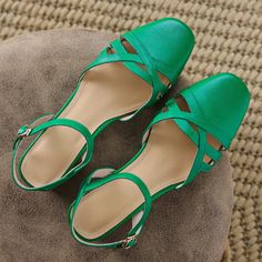 Color: green, Shoe Size: 7 Trendy Green Slingback Sandals With Round Toe, Green Low Heel Flats For Spring, Casual Green Low Heel Heels, Green Casual Sandals With Low Heel, Green Slingback Sandals With Heel Strap For Spring, Green Wedge Sandals With Heel And Ankle Strap, Green Round Toe Slingback Sandals For Summer, Summer Green Slingback Sandals With Buckle, Green Buckle Slingback Sandals For Summer