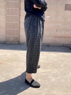 "Warm acrylic wool comfortable baggy pants, very smooth and soft feeling to wear Cozy and comfortable pants Size One size, good for US size 6-12 Hit to ankle height 165cm / 5' 5\" Waist width 32cm/ 12.5\" Length 89cm/ 35\" Inseam 51cm/ 20\" Fabric and Care Acrylic, cotton, polyester Dry Cleaning or light handwashing recommend Made in S Korea" Relaxed Fit Comfortable Bottoms For Fall, Fall Harem Pants For Loungewear, Straight Leg, Fall Straight Leg Harem Pants For Loungewear, Wide-leg Harem Pants For Loungewear In Fall, Fall Wide-leg Relaxed Fit Harem Pants, Oversized Wide-leg Sweatpants For Fall, Winter Wide Leg Relaxed Fit Bottoms, Fall Relaxed Fit Wide-leg Harem Pants, Oversized Wide Leg Sweatpants For Fall