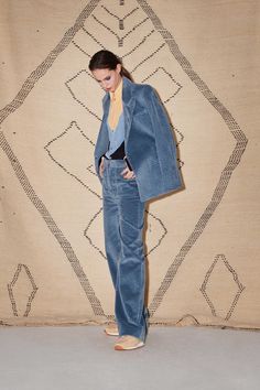 Boxy Blazer | Colour Block Shirt | Front Patch Pocket Trouser Mode Editorials, Concept Clothing, Style Crush, Fashion 2018, Fashion Show Collection, Fall 2018, Best Fashion