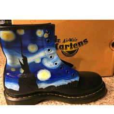 Customized Dr Martens / Size 9 / Brand New With Box / Air Wair / Custom Van Gogh Night On Left Boot, Very Well Done. Beautiful See Photos Above. Womens Size 9 & Mens Size 7 Please Know Dr Martens Sizing Before Buying Thank-You Custom Doc Martens, Van Gogh Night, Cute Clothes Ideas, Shoes Dr Martens, Custom Vans, Martens Shoes, Dr Martens Shoes, Doc Martens, Moto Boots