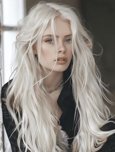 Hair Claims, Heavenly Realm, Blonde Hair Characters, Booktok Aesthetic, Haircut 2024, White Blonde Hair, Beautiful Gray Hair