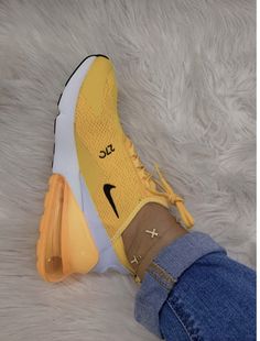 Nike 270, Air Nike, Nike Presto, Yellow Sneakers, Sport Women, Custom Nike Shoes, Shoes Green