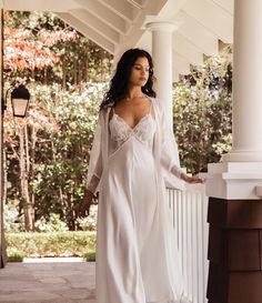 Elegant Night Gown, Luxury Nightgown, Honeymoon Outfits Night, Nightgown Aesthetic, Getting Ready Wedding Outfit, Silk Nightwear Romantic, Night Dress For Women Honeymoon, Wedding Night Outfit, Cute Lounge Wear