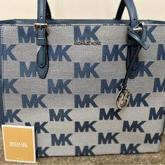 Brand New Michael Kors Large Drawstring Tote Color: Denim Travel Tote, Large Tote, Michael Kors Bag, Womens Tote Bags, Blue White, Color Blue, Michael Kors, Blue And White, Brand New