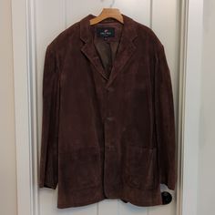 This Is In Like-New Condition. Perfect For Fall. Casual Brown Leather Sport Coat, Casual Leather Sport Coat With Pockets, Casual Leather Sport Coat For Business, Travel Blazer, Leather Button Up, Jacket Sport, Hunting Jacket, Suede Leather Jacket, Safari Travel