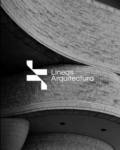 a black and white photo with the words linesa arquifectura on it